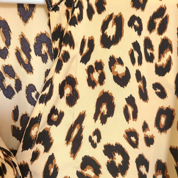 Chicos Womens Top Size 3P US LG/XL Petite Leopard Print Blouse Work Wear Career - Picture 9 of 10